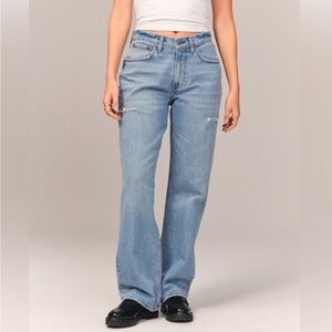 Abercrombie & Fitch Curve Love Baggy Mid Rise Jean